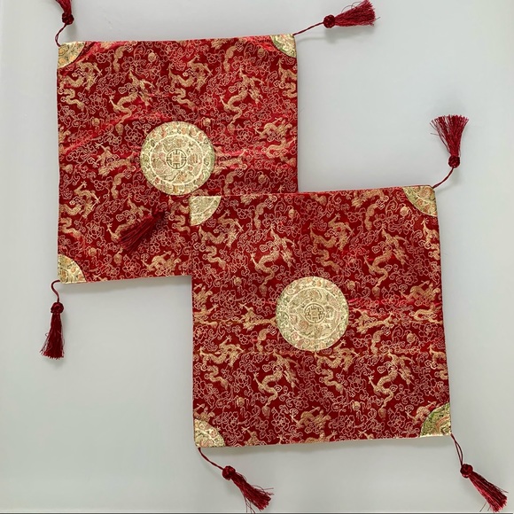 Pair of Oriental Throw Pillows - Picture 1 of 4